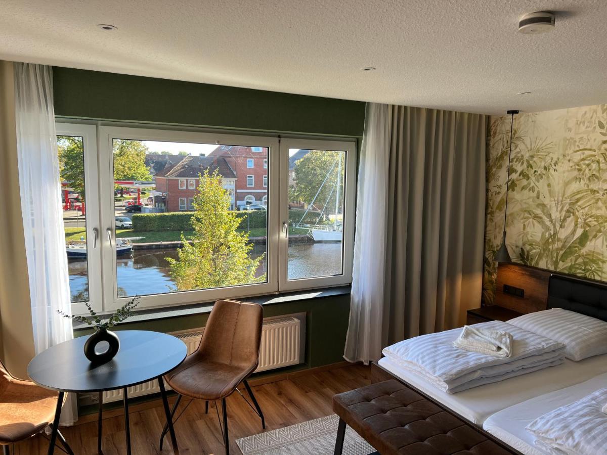 Gemuetliches Studio Im Stadtkern Mit Kanalblick Emden Buitenkant foto